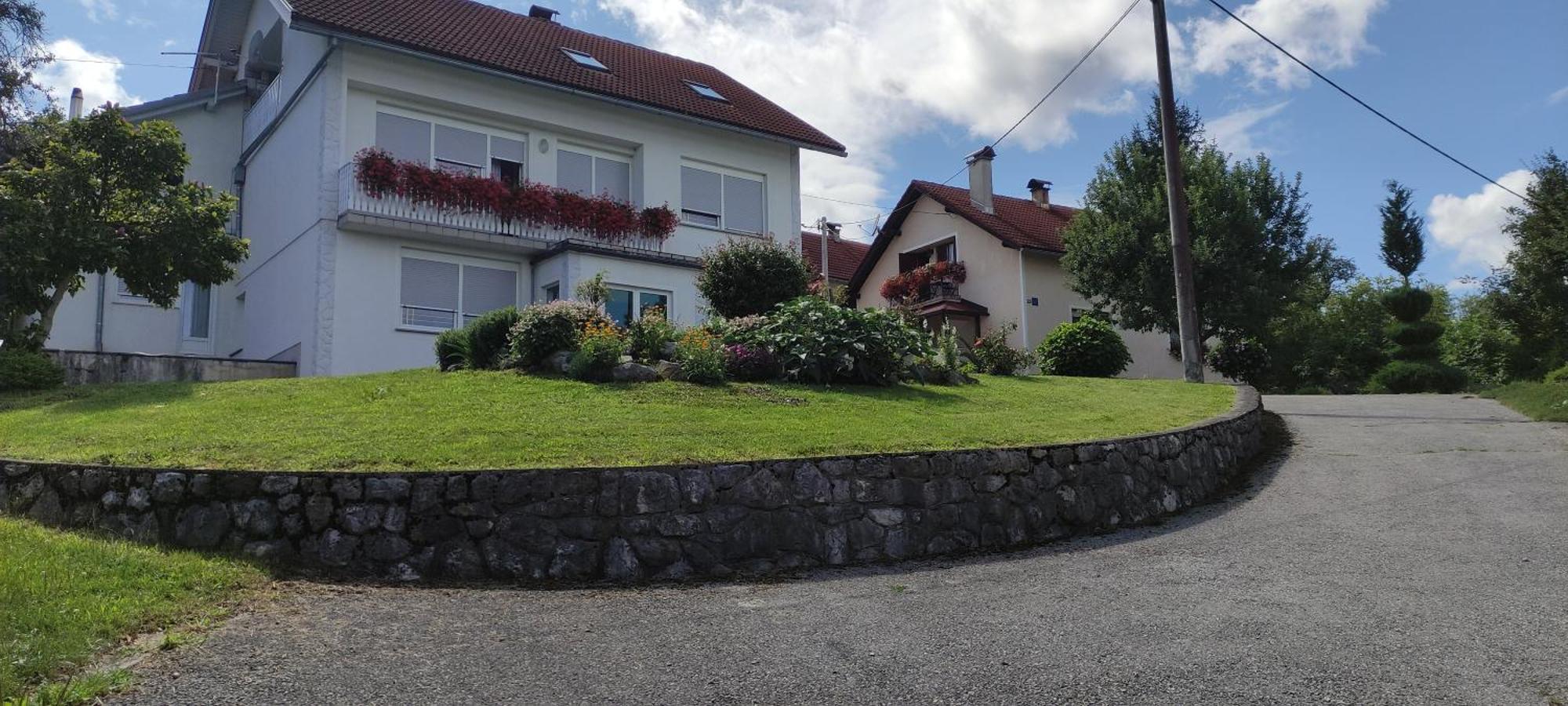 Katty-Rastoke Apartman Szluin Kültér fotó